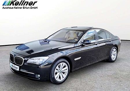BMW 740 i ACC+Head+Up+AHK+HiFi+Pano+Komfortsitze+Ni