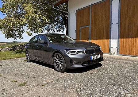 BMW 330 d Sport/Garantie/Laser/H&K/360Grd/Head-Up/AHK