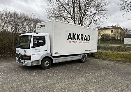 Mercedes-Benz Atego 818