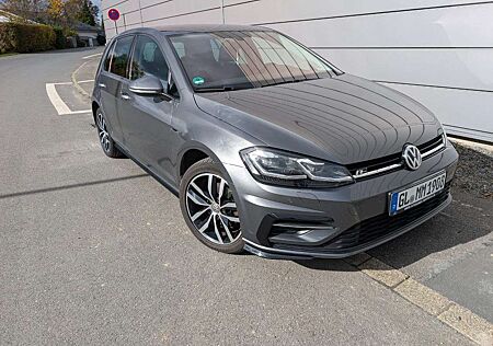 VW Golf Volkswagen VII 5-Türer 1.4 TSI R Line Highline