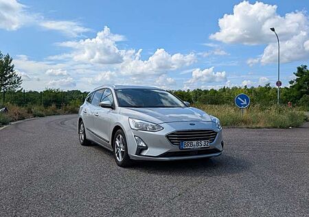 Ford Focus Turnier 1.5 EcoBlue Start-Stopp-System COOL&CONNEC