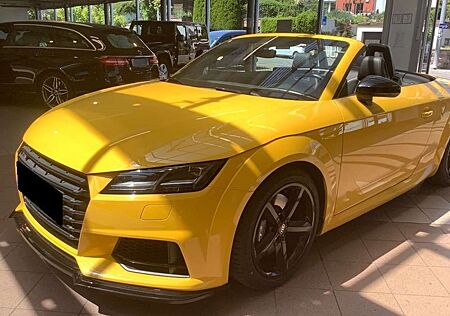 Audi TT TTS Roadster 2.0 TFSI quattro