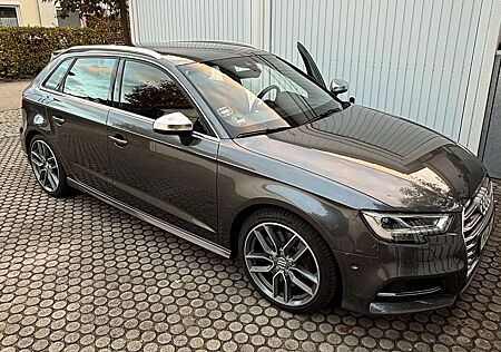 Audi S3 TFSI Sportback S tronic