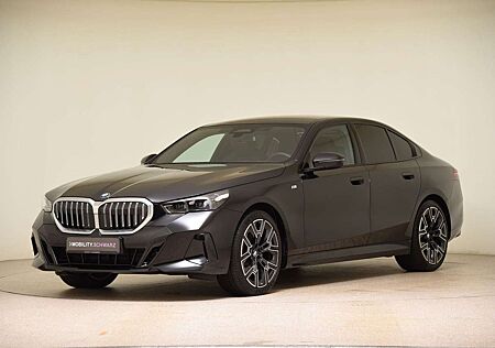 BMW 520 d xDrive M Sport Head-Up ACC DriveAssProf LED