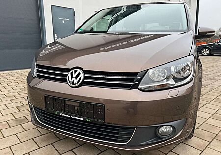 VW Touran Volkswagen Cup