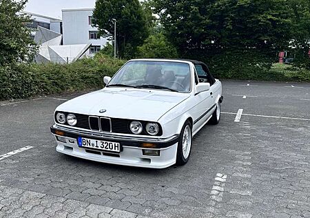 BMW 320i 320