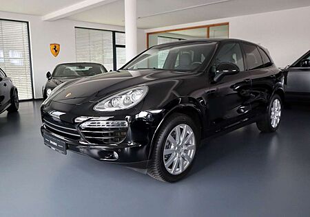 Porsche Cayenne Diesel / PDLS / 20" / Standheiz. / 2.Hd.