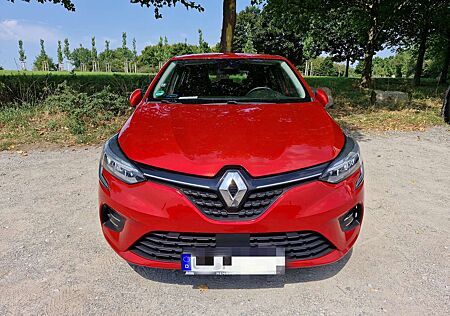 Renault Clio TCe 100 EXPERIENCE