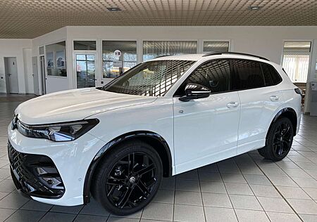 VW Tiguan Volkswagen R-Line 1.5 eTSI*DSG*Black Style*Matrix*AHK*Navi*RF