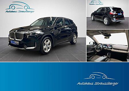 BMW iX1 gebraucht kaufen BMW iX1 30 xDrive AHK ACC PANO 360° HUD H/K Memory
