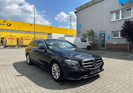 Mercedes-Benz E 220 d Avantgarde Distronic Burm. AHK 360-Grad