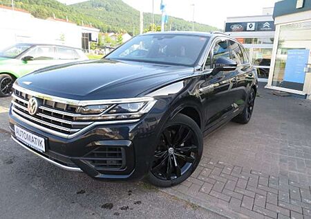 VW Touareg Volkswagen 3.0 V6 TDI R-Line Atmosphere LED AT Kamera ACC AHK