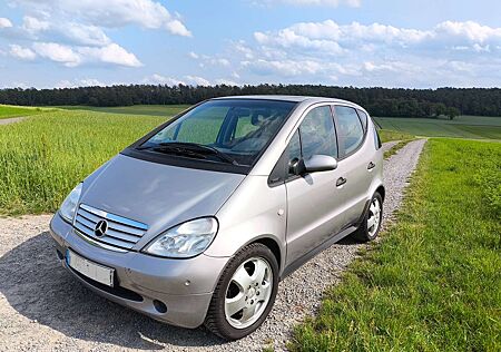Mercedes-Benz A 190 Avantgarde