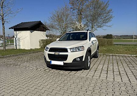 Chevrolet Captiva 2.4 2WD LT