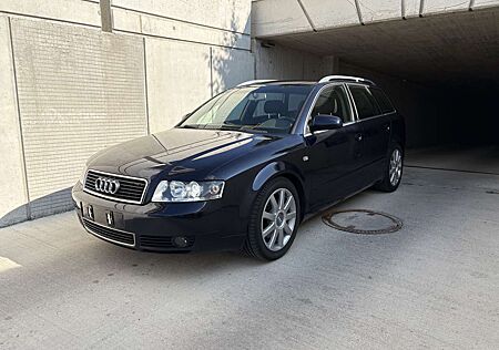 Audi A4 Avant 1.8 T Xenon~Navi~Sport