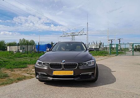 BMW 318d 318 Touring Aut. Luxury Line