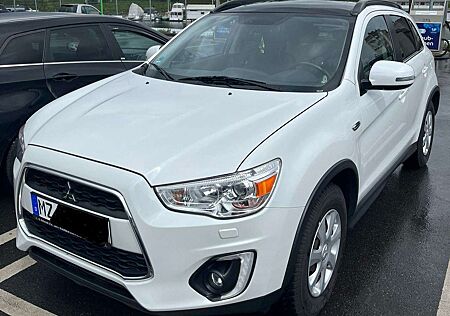 Mitsubishi ASX 2.2 DI-D 4WD Automatik Diamant Edition