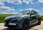 Alfa Romeo Stelvio V6 2.9 Bi-Turbo AT8-Q4 Quadrifoglio ohne OPF, Pano