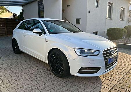 Audi A3 1.4 TFSI S line Sportpaket