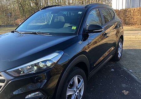 Hyundai Tucson 1.6 Turbo2WD Style, 8-fach, unfallfrei, 1a Zustand