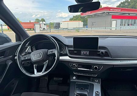Audi Q5 40 TDI quattro sport