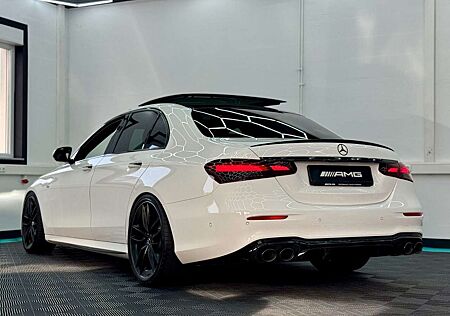 Mercedes-Benz E 53 AMG 4MATIC+ LIMO LED/PANO/BURMESTER/19%MWST