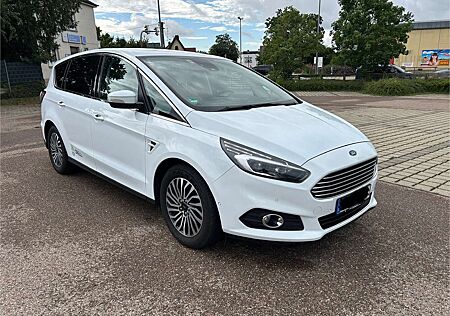 Ford S-Max 2.0 Diesel/1 Hand,Leder,Navi,Kamera,Massage,Led