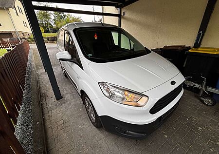 Ford Transit Courier Trend
