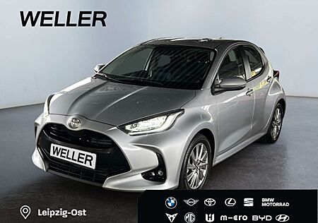 Toyota Yaris 1.5 Team D *ACC*SHZ*CarPlay*Kamera*SmartKey*