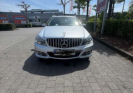 Mercedes-Benz C 250 T CDI DPF 4Matic 7G-TRONIC BlueEFFICIENCY Avantgar