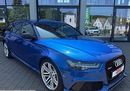 Audi RS6 Avant 4.0 TFSI quattro Akrapovic/Matrix/BOSE
