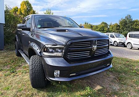 Dodge RAM 1500 SPORT