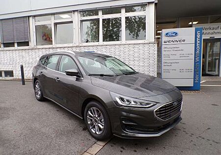 Ford Focus Titanium Turnier LM-Räder / Kamera / Winterpaket
