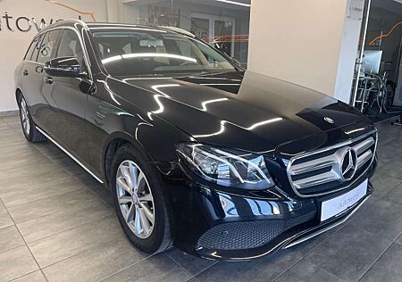 Mercedes-Benz E 220 d T Avantgarde*9G/LED/Navi/ALU/Kamera/TOP*