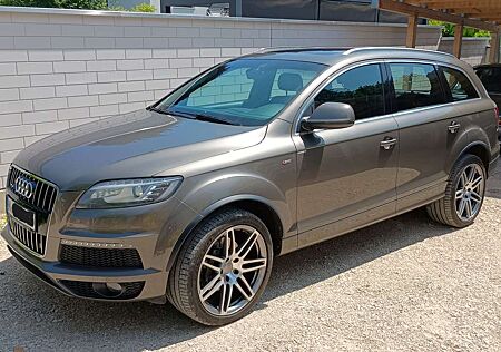 Audi Q7 4.2TDI V8 Quattro SLine, Exkl. Individ, El. AHK 3,5 To. 7-Sitzer, Bose, Panorama