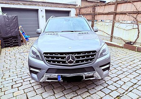 Mercedes-Benz ML 350 BlueTEC 4MATIC 7G-TRONIC