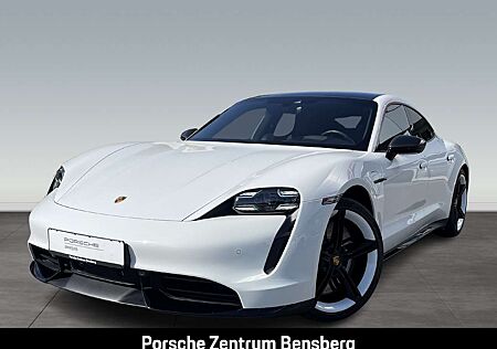 Porsche Taycan Turbo