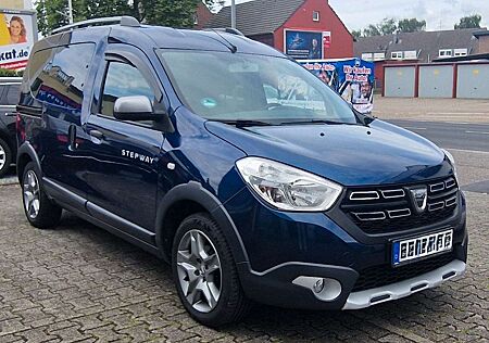 Dacia Dokker Stepway LPG GAS AB WERK 1.Hand Wie Neu