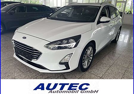 Ford Focus Turnier Titanium 2.0 TDCI NAV+SPURHALT+LED