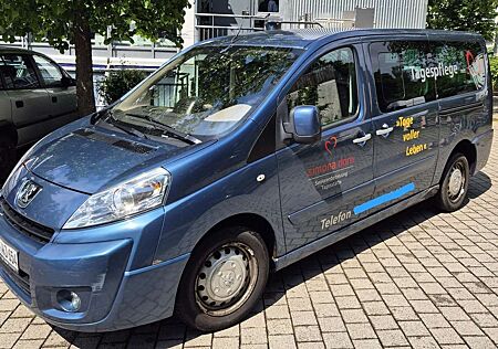 Peugeot Expert 8Sitzer L2