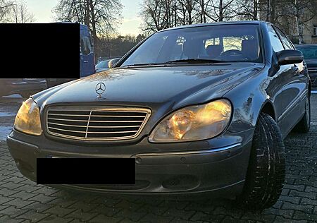 Mercedes-Benz S 320