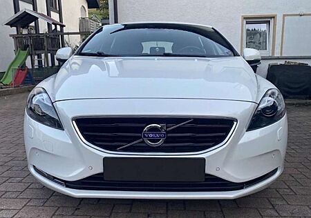 Volvo V40 V40 T3 GeartronicOcean Race