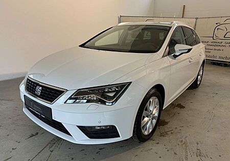 Seat Leon ST 1.6 TDI Style ACC/LED/Kam/Navi