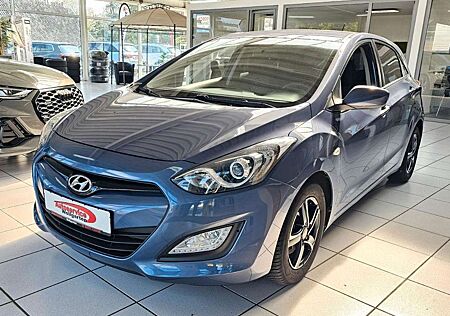 Hyundai i30 1.4 Classic 5T Bluetooth PDC 15"