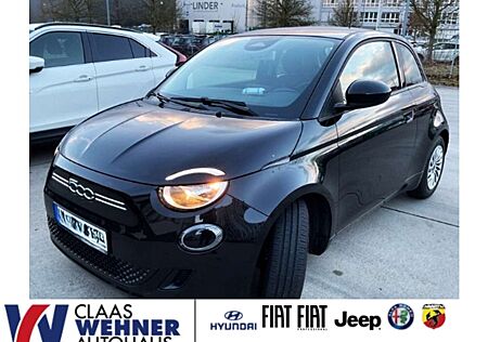 Fiat 500E e Action Komfort DAB+