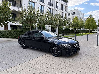 Mercedes-Benz E 400 d 4Matic 9G-TRONIC AMG Line Designo Mb100 Garantie