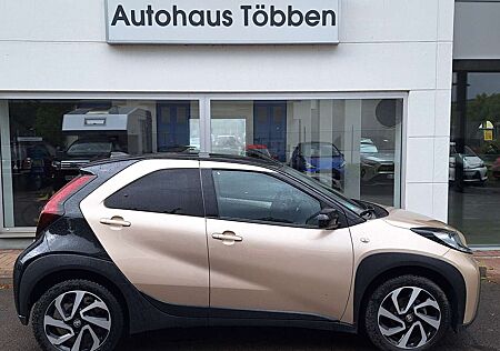 Toyota Aygo (X) Pulse + Ganzjahresreifen + Garantie + + +