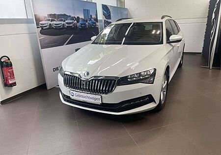 Skoda Superb Kombi / R-Kamera / SHZ / CarPlay u. Android