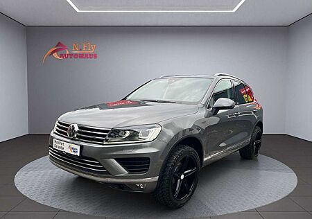 VW Touareg Volkswagen V6 TDI Executive Edition 4xSZ*LED*AHK*AC