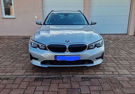 BMW 318d 318 Touring Aut. Advantage